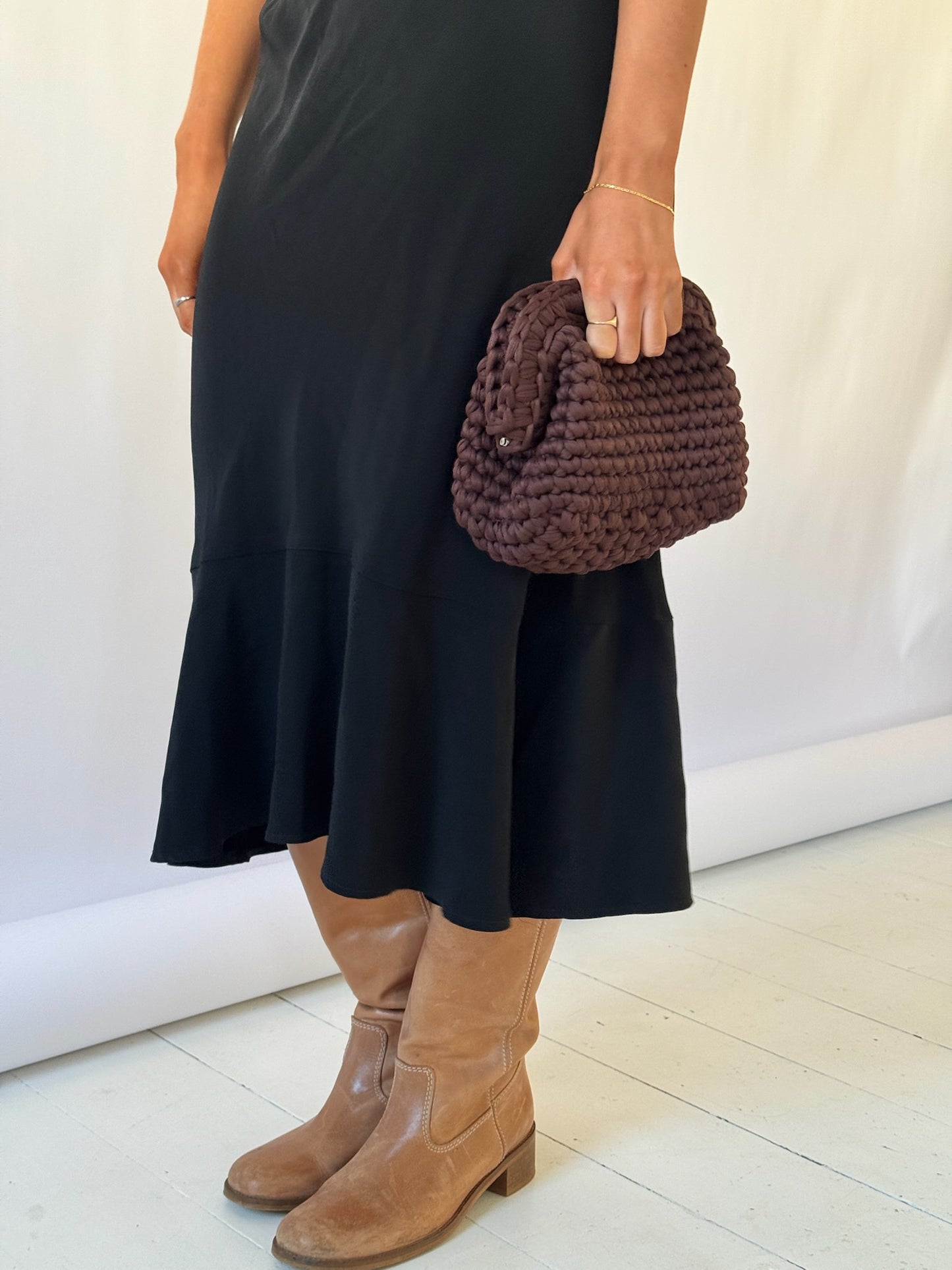 Eden Clutch bag in Brown
