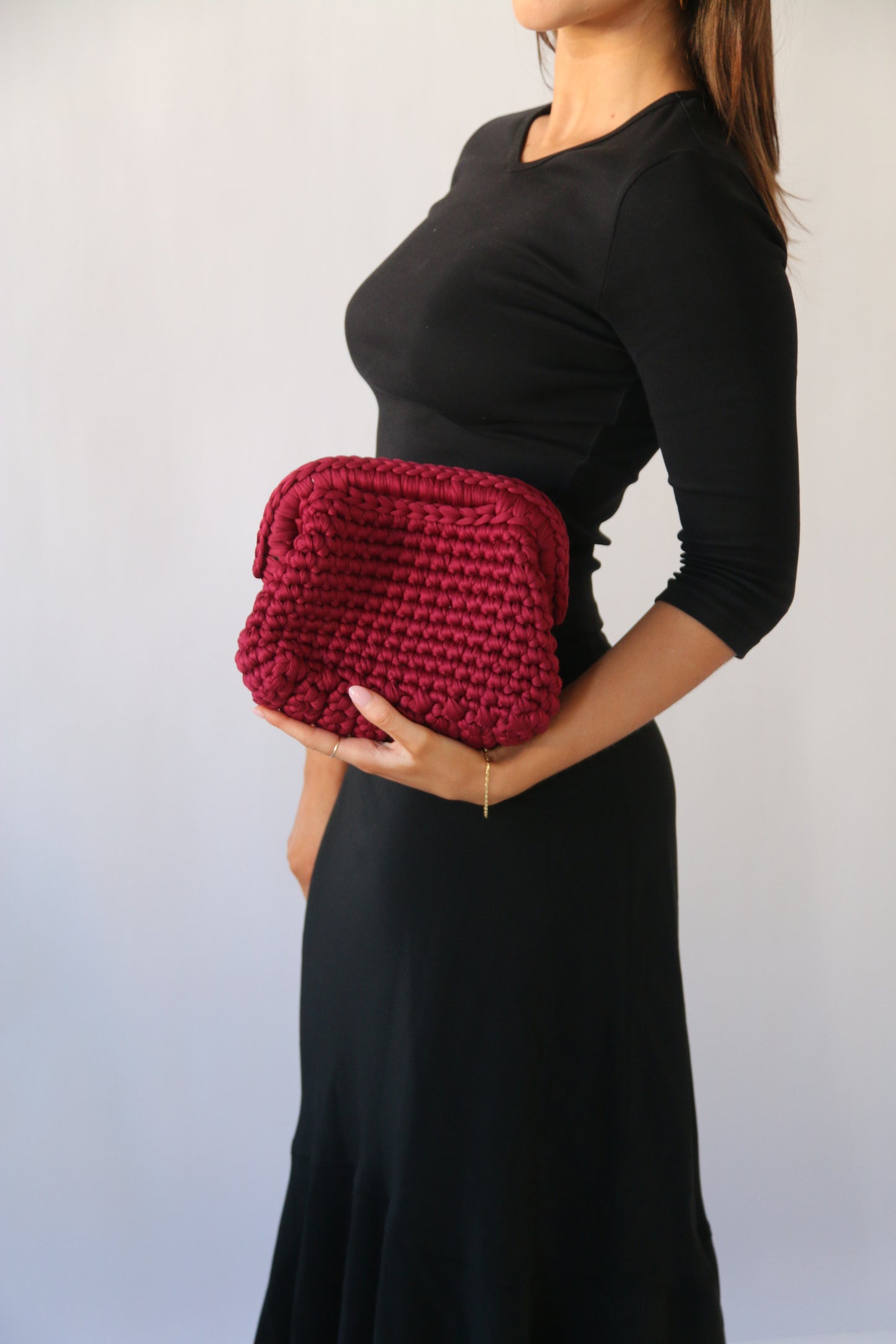 Eden Clutch bag in Plum