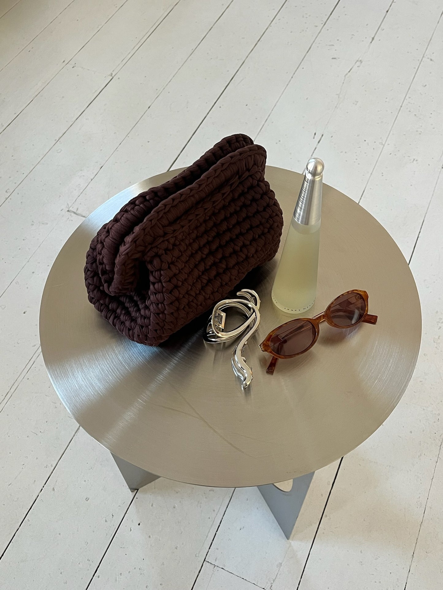 Eden Clutch bag in Brown