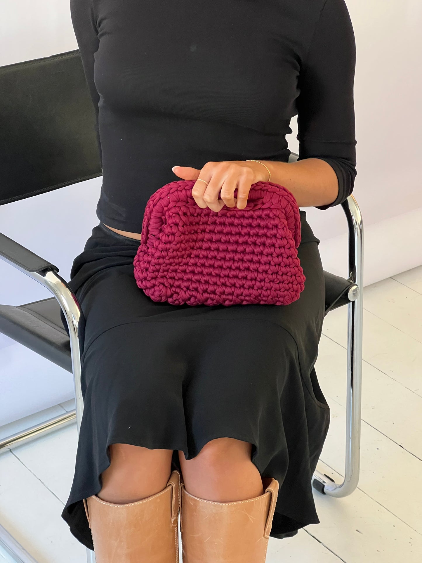 Eden Clutch bag in Plum