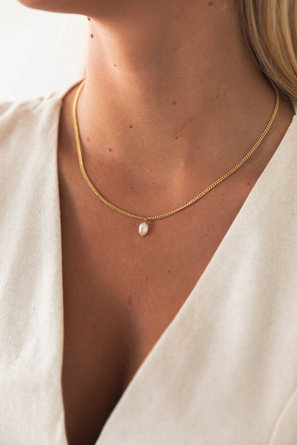 Inez Necklace