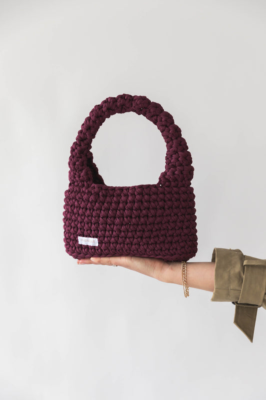 Merlot Everyday Shoulder Bag in Maroon