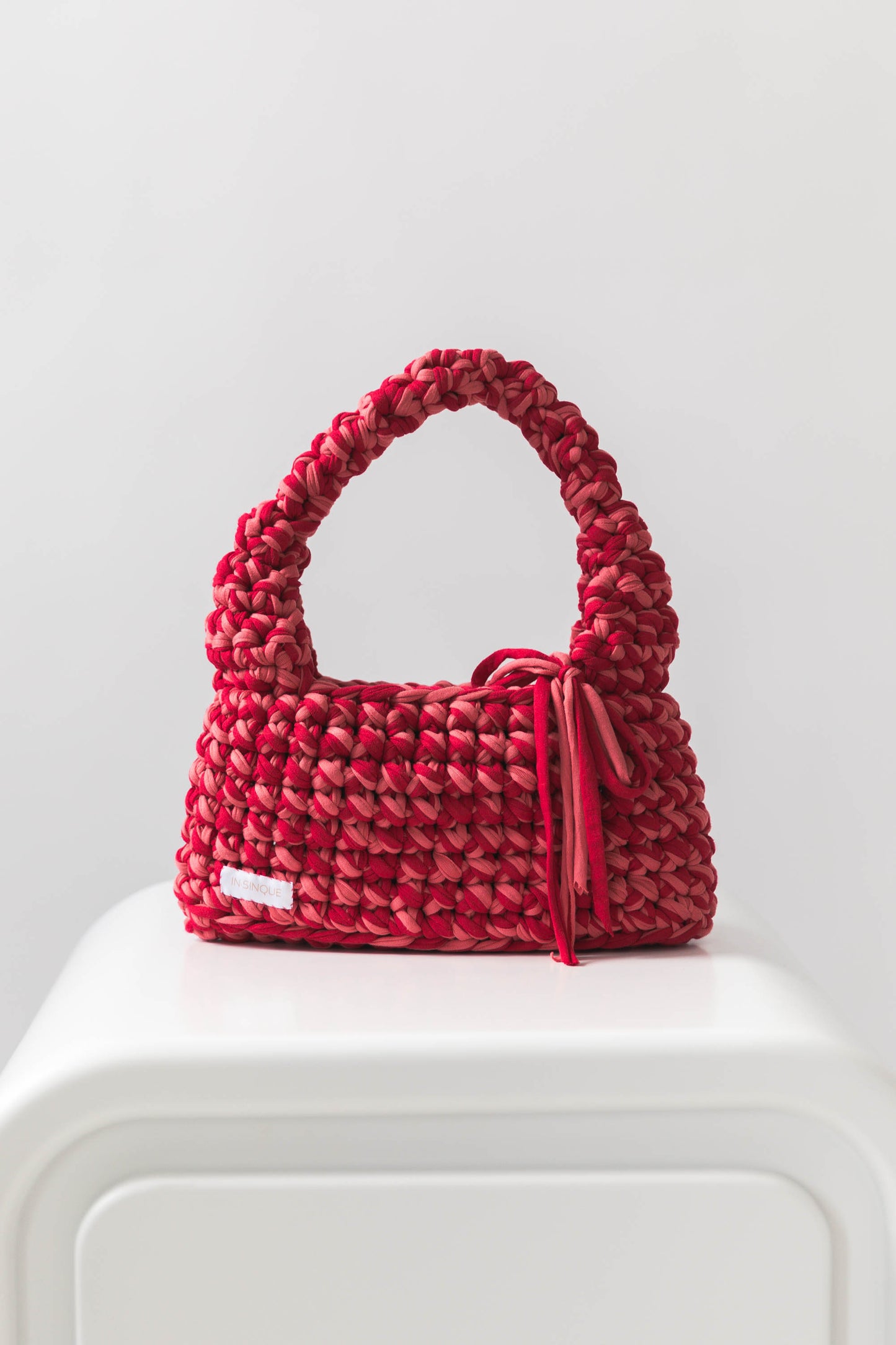 Merlot Everyday Shoulder Bag in Red/Pink